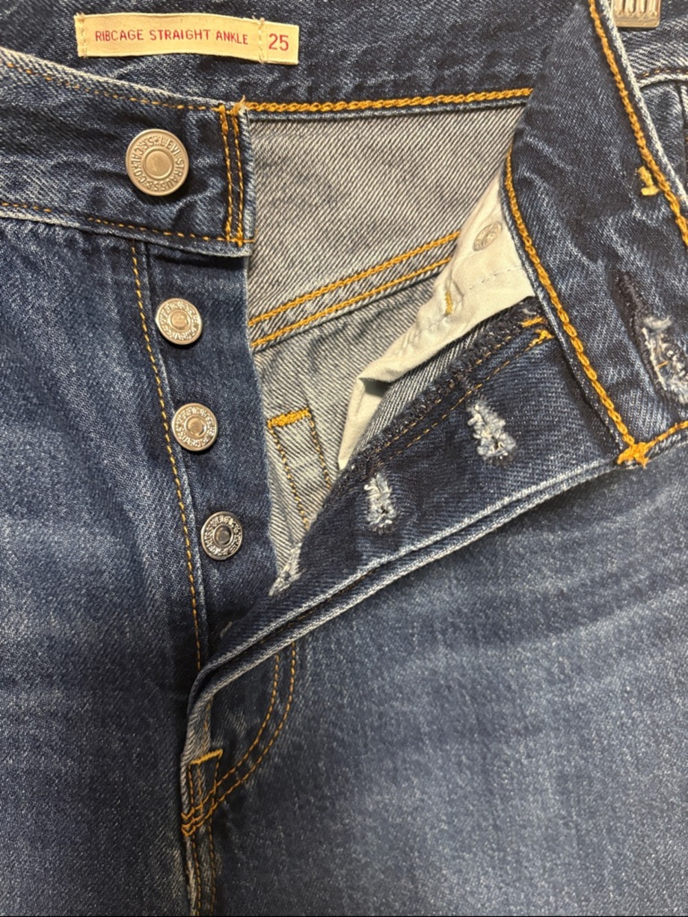 LEVI’S Ribcage Straight Ankle Jeans - Picture 9 of 11